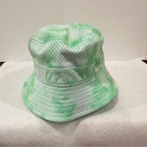 Nike Green and White Bucket Hat with Tie-Dye Effect